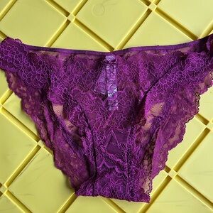 NWT Victoria’s Secret Lace Undies